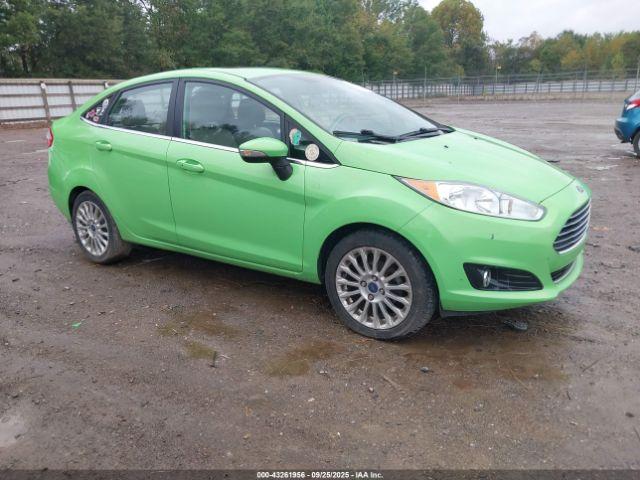  Salvage Ford Fiesta