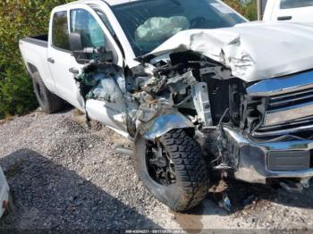  Salvage Chevrolet Silverado 2500