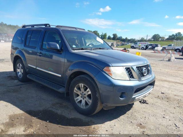  Salvage Nissan Pathfinder