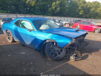  Salvage Dodge Challenger