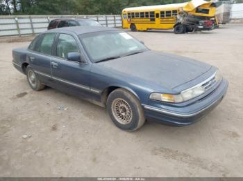  Salvage Ford Crown Victoria