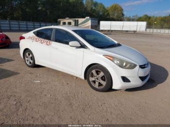  Salvage Hyundai ELANTRA