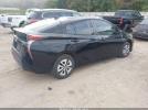 Toyota Prius Four Image 6