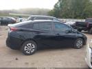 Toyota Prius Four Image 15