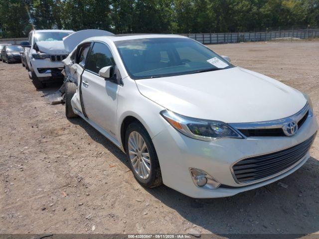  Salvage Toyota Avalon Hybrid