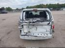 Chrysler Town & Country Limited Platinum Image 11