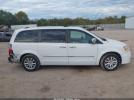 Chrysler Town & Country Limited Platinum Image 4