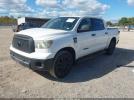 Toyota Tundra Limited 5.7l V8 Image 3