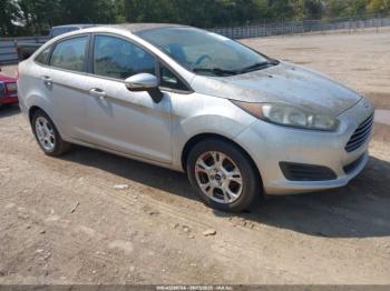  Salvage Ford Fiesta
