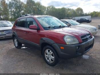  Salvage Hyundai TUCSON