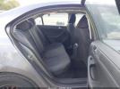 Volkswagen Jetta 2.0l S Image 2