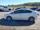 Toyota Prius Two Image 10