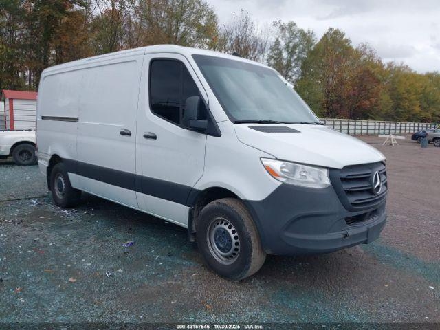 Salvage Mercedes-Benz Sprinter 1500