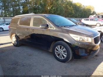  Salvage Kia Sedona