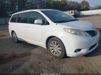  Salvage Toyota Sienna