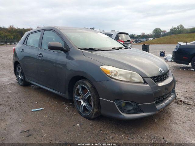  Salvage Toyota Matrix
