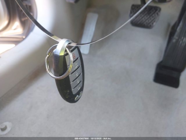 INFINITI Q50 3.0t Luxe Image 5