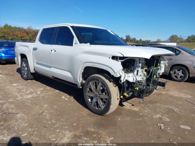  Salvage Toyota Tundra