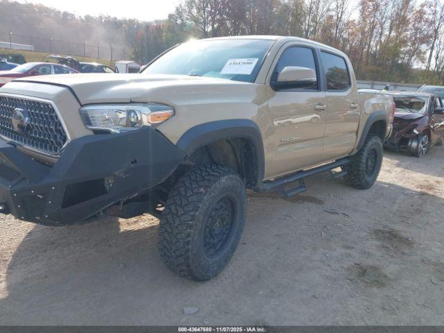 Toyota Tacoma Trd Off Road Image 4