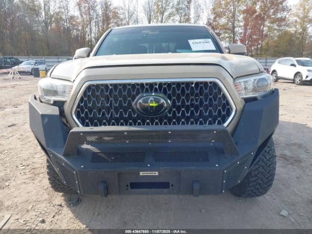 Toyota Tacoma Trd Off Road Image 9
