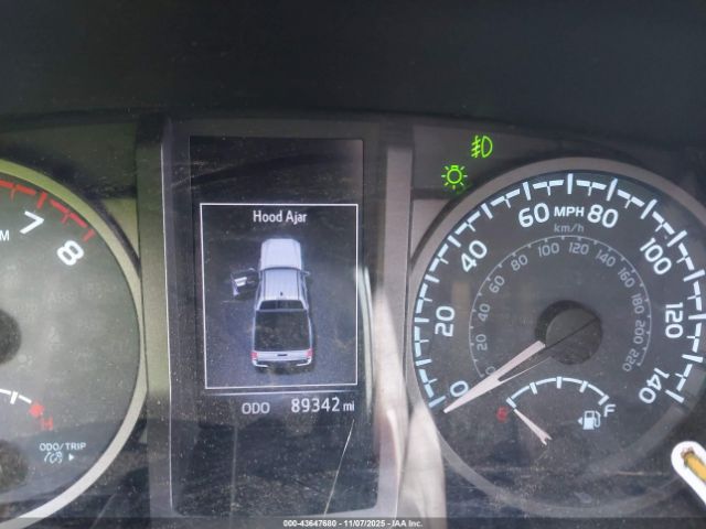 Toyota Tacoma Trd Off Road Image 16