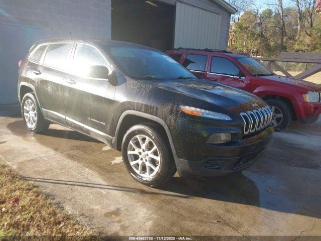  Salvage Jeep Cherokee