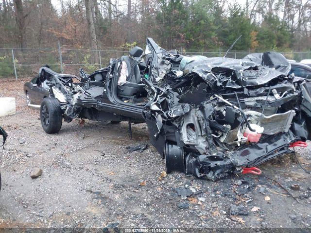  Salvage Chevrolet Silverado 2500