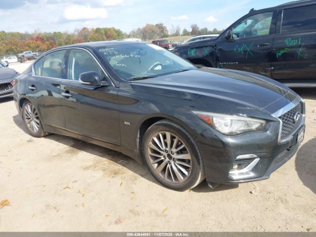 INFINITI Q50 3.0t Luxe Image 1