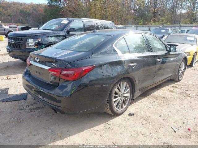 INFINITI Q50 3.0t Luxe Image 6