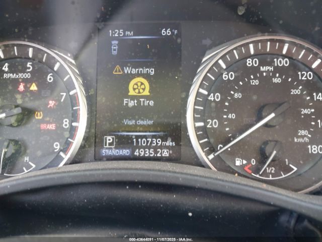 INFINITI Q50 3.0t Luxe Image 15