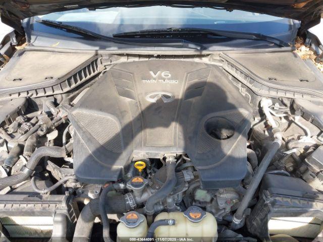 INFINITI Q50 3.0t Luxe Image 2