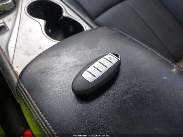 INFINITI Q50 3.0t Luxe Image 13