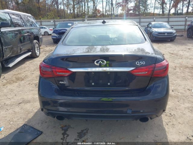 INFINITI Q50 3.0t Luxe Image 5