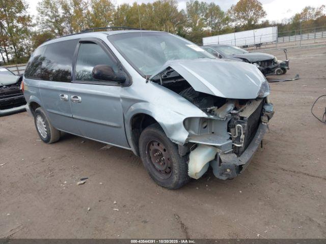  Salvage Chrysler Voyager