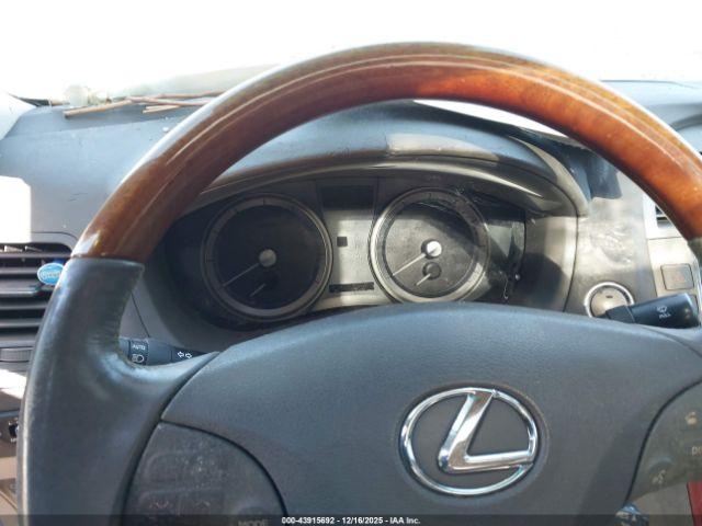Lexus Es Image 15
