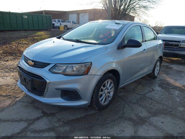 Chevrolet Sonic Lt Auto Image 3
