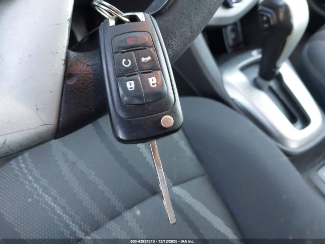 Chevrolet Sonic Lt Auto Image 5