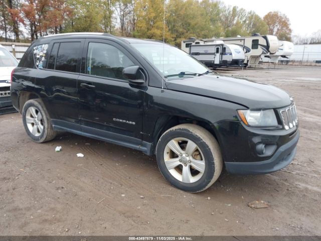 Jeep Compass Latitude Image 1