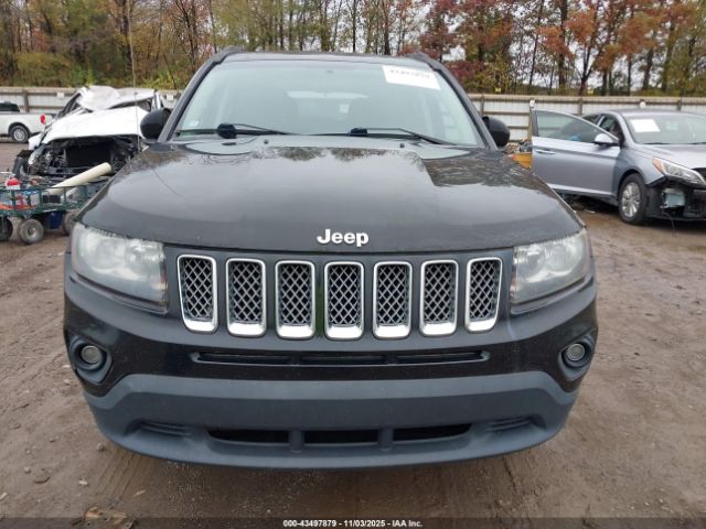 Jeep Compass Latitude Image 3