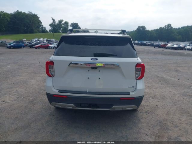 Ford Explorer Xlt Image 16