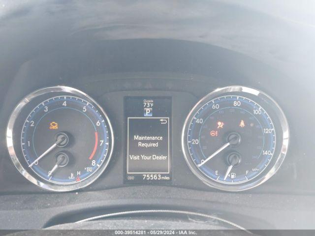 Toyota Corolla Se Image 16