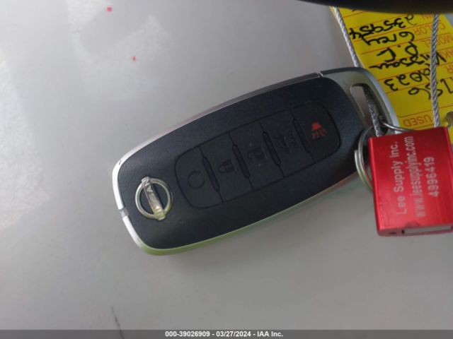 Nissan Pathfinder Platinum Fwd Image 13