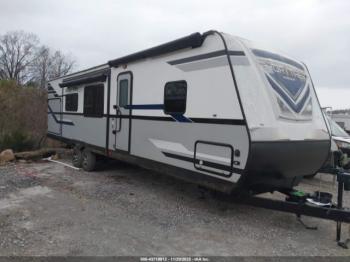  Salvage Venture Travel Trlr