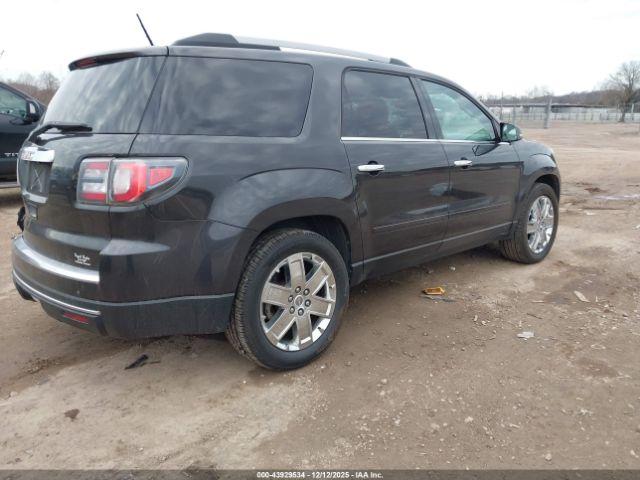 GMC Acadia Image 8