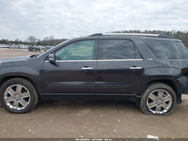 GMC Acadia Image 10