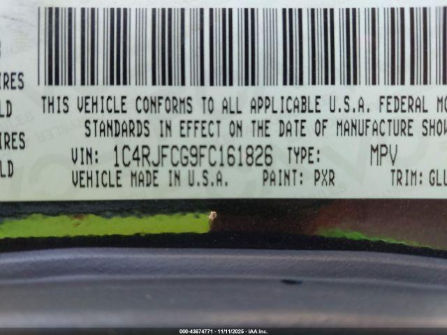 Jeep Grand Cherokee Overland Image 12