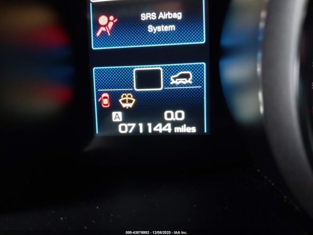 Subaru Outback 2.5i Image 9