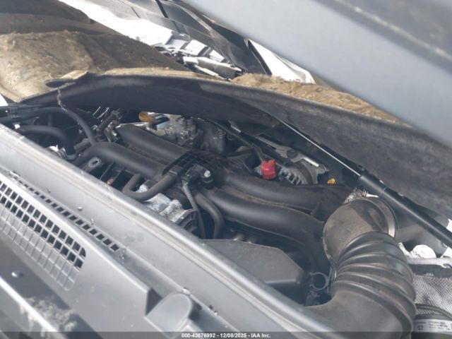 Subaru Outback 2.5i Image 15