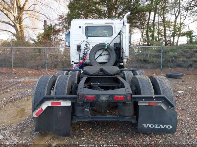 Volvo Vn Vnm Image 9