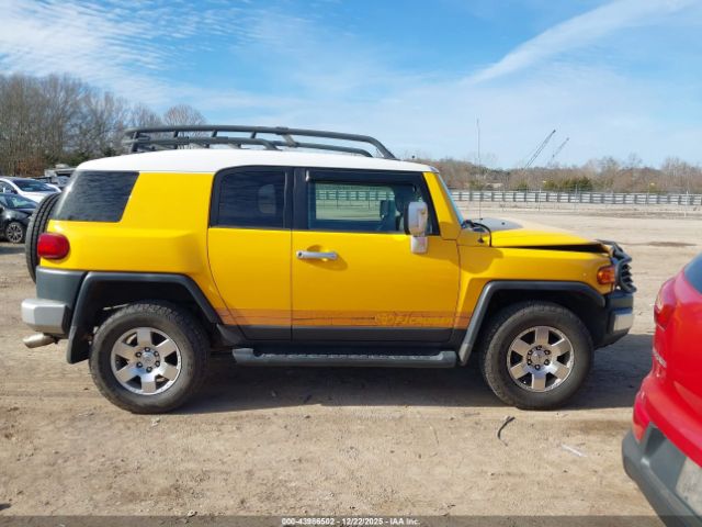 Toyota FJ Cruiser Image 7